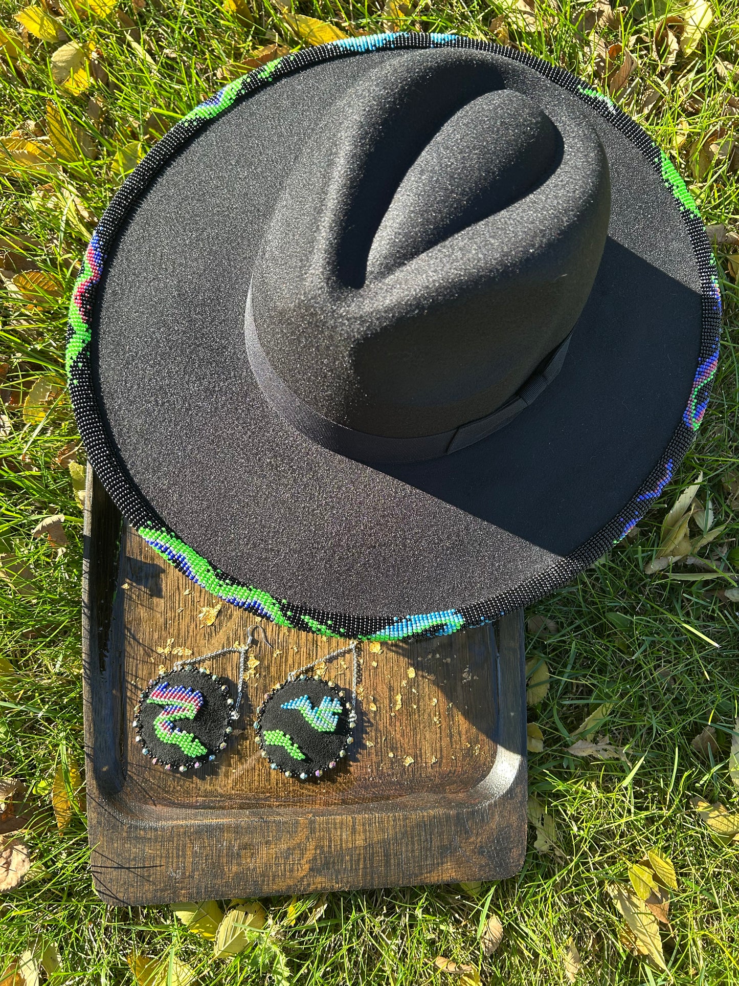 Aurora Borealis Hat Set